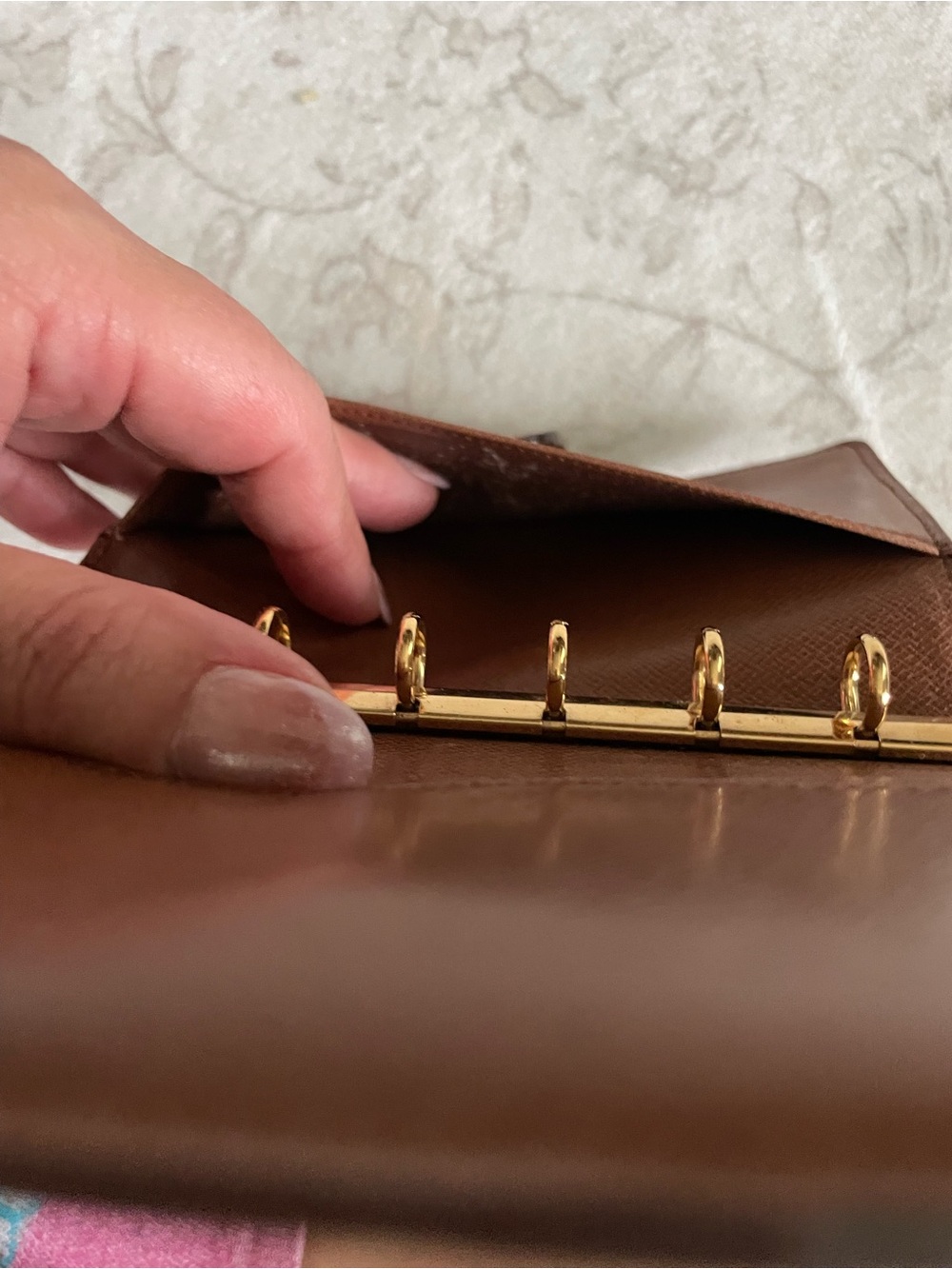 Louis Vuitton Chestnut Brown Epi Leather Snap Agenda - with COA! - Picture 8 of 10